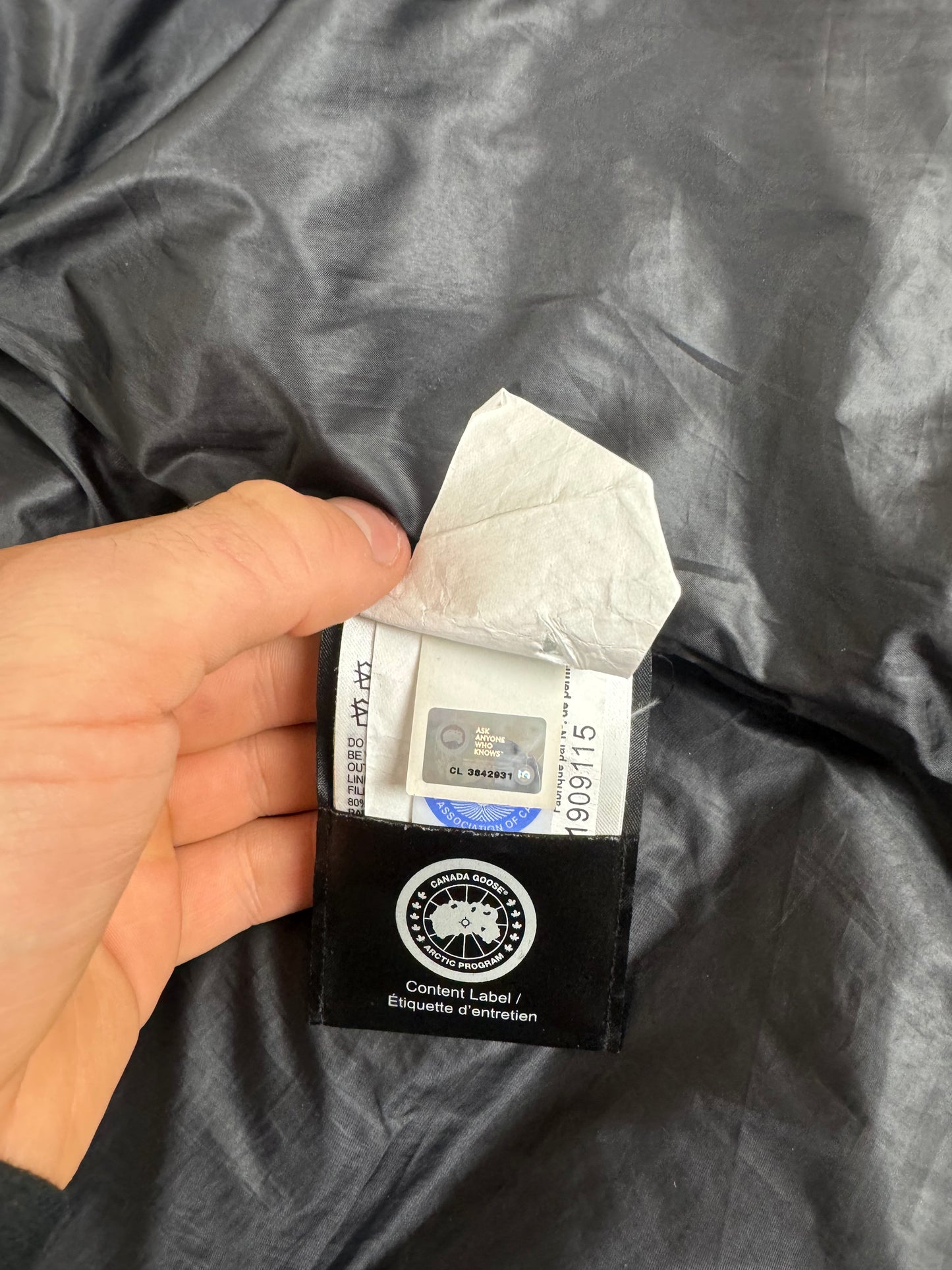 CANADA GOOSE MACMILLAN BLACK BADGE 'CAMO' SMALL